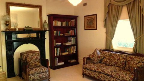 Annadale House - Kalgoorlie Accommodation 3