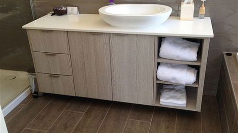 Allara House - Kalgoorlie Accommodation 4