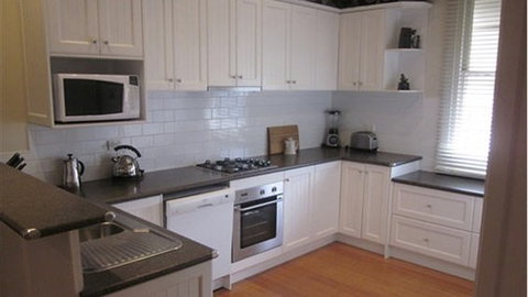 Abaleen House - Kalgoorlie Accommodation 0