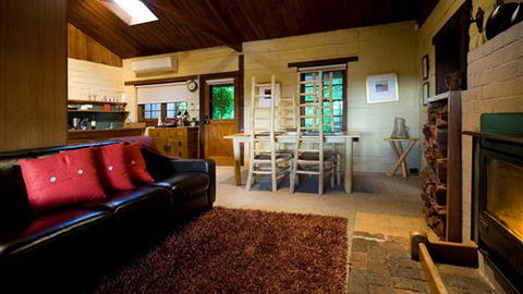 Italian Hill 1 And 2 - Kalgoorlie Accommodation 3