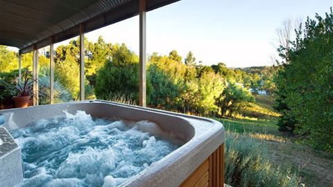 Acqua Vista - Kalgoorlie Accommodation 0