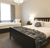 Executive Townhouse on MacArthur - Kalgoorlie Accommodation