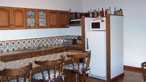 Abaco House - Kalgoorlie Accommodation 3
