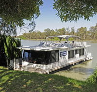 Boats and Bedzzz - The Murray Dream self-contained moored Houseboat - Kalgoorlie Accommodation