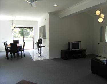 A Beach 'N Reef Motel - Kalgoorlie Accommodation 0