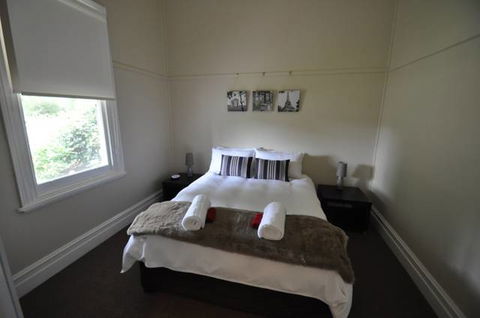 Ain Garth Self Catering Accommodation - Kalgoorlie Accommodation 2