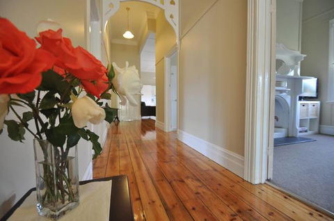 Ain Garth Self Catering Accommodation - Kalgoorlie Accommodation 3