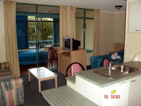 Albion Manor Motel & Serviced Apartments - Kalgoorlie Accommodation 1