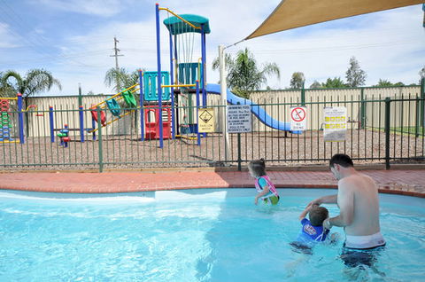 Albury All Seasons Tourist Park - Kalgoorlie Accommodation 5