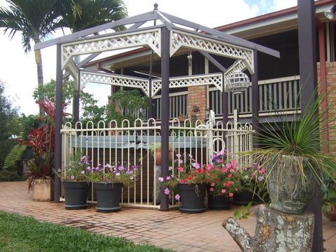 Ayr Bed And Breakfast On McIntyre - Kalgoorlie Accommodation 2