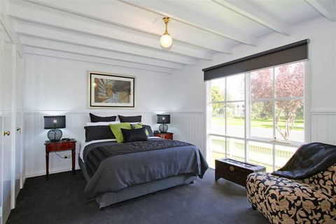 Creek Cottage Bed & Breakfast - Kalgoorlie Accommodation 1