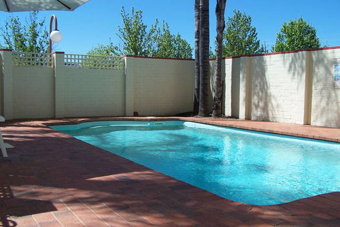 Econo Lodge Griffith Motor Inn - Kalgoorlie Accommodation 1