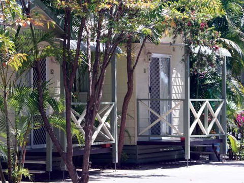 Emerald Cabin & Caravan Village - Kalgoorlie Accommodation 2