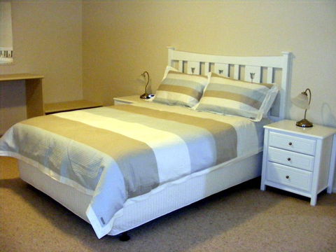 Fairways Bed & Breakfast At Jerilderie - Kalgoorlie Accommodation 1