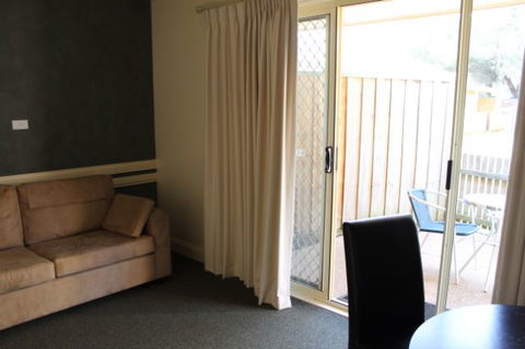 Fairways Resort - Kalgoorlie Accommodation 3