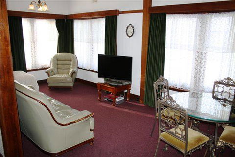 Motel Mayfair On Cavell - Kalgoorlie Accommodation 1