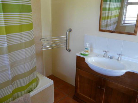 Oaklea Bed And Breakfast & Cottages - Kalgoorlie Accommodation 4