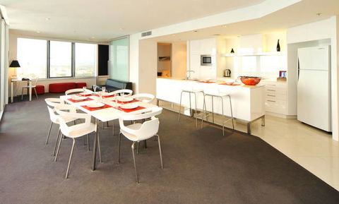 Q1 Resort & Spa - Kalgoorlie Accommodation 3