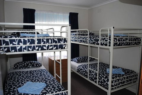 Killara Holiday Flats - Kalgoorlie Accommodation 3
