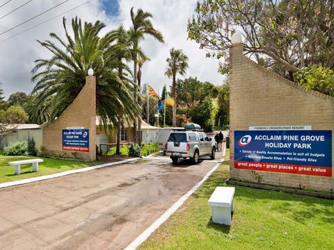 Acclaim Pine Grove Holiday Park - Kalgoorlie Accommodation 4