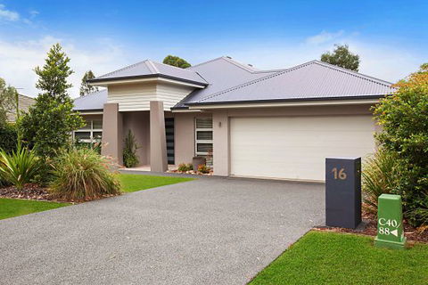 Villa Saachi - Kalgoorlie Accommodation 11