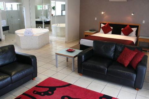 Windmill Motel And Reception Centre - Kalgoorlie Accommodation 3