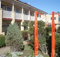Baywatch Manor Augusta YHA - Kalgoorlie Accommodation