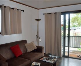 Daly Waters Historic Pub - Kalgoorlie Accommodation 4