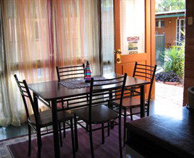 Molliejay Bed And Breakfast - Kalgoorlie Accommodation 2