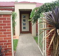 Villa On Nathan - Kalgoorlie Accommodation