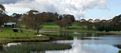 Lochlorian Trout Fishing And Getaway - Kalgoorlie Accommodation 1