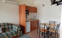 Pioneer Way Motel - Faulconbridge - Kalgoorlie Accommodation 5