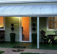 Unique Outback Cottages Hebbard Cottage - Kalgoorlie Accommodation