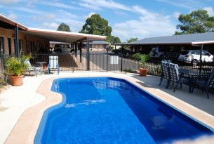 Ascot Lodge Motor Inn Kingaroy - Kalgoorlie Accommodation 2