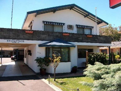 Alkira Motel - Kalgoorlie Accommodation 0