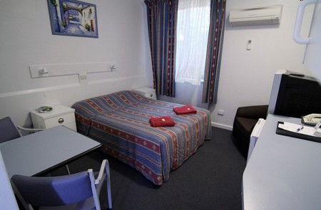 Amber Motel - Kalgoorlie Accommodation 3