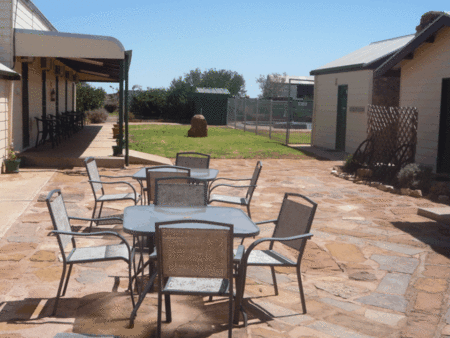 Nuttbush Retreat Caravan Park - Kalgoorlie Accommodation