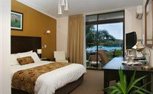 Tinpot ACT Kalgoorlie Accommodation