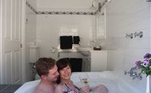 Arcadian Retreat - Kalgoorlie Accommodation 0