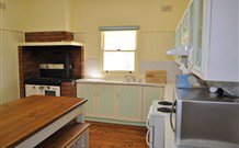 Airly Retreat - Kalgoorlie Accommodation 0