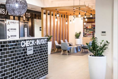 Abode Woden - Kalgoorlie Accommodation 4