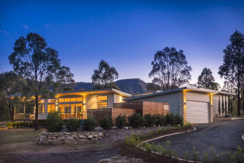 Elderslie House - Kalgoorlie Accommodation 136