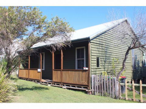 Boardies At The Bay - Kalgoorlie Accommodation 1