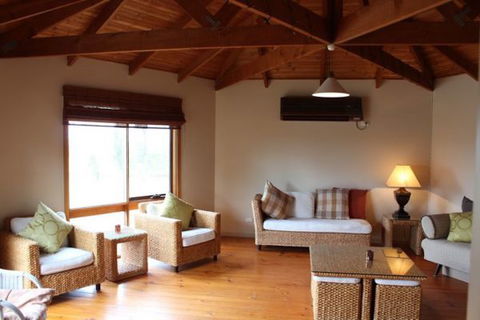 Elderslie House - Kalgoorlie Accommodation 52