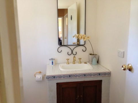Elderslie House - Kalgoorlie Accommodation 68