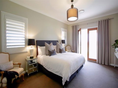 Elderslie House - Kalgoorlie Accommodation 146