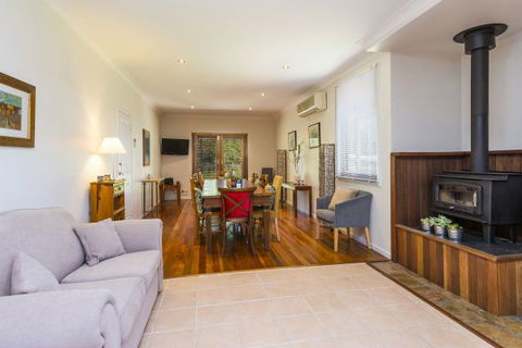 Elderslie House - Kalgoorlie Accommodation 166