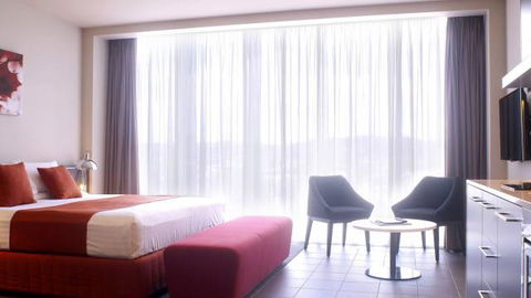 Abode Woden - Kalgoorlie Accommodation 0