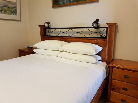 Newcastle Terraces And Apartments - Harbourside Apartment - Kalgoorlie Accommodation 7
