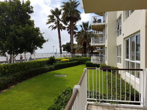 Newcastle Terraces And Apartments - Harbourside Apartment - Kalgoorlie Accommodation 22
